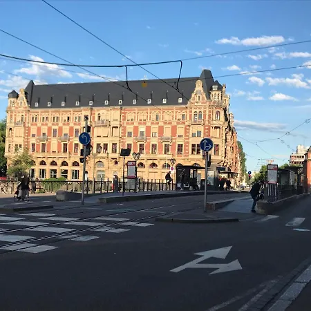 Quai Des Pecheurs Apartment Strasbourg